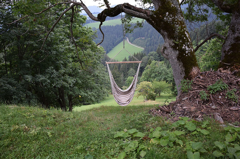 hang a hammock chair